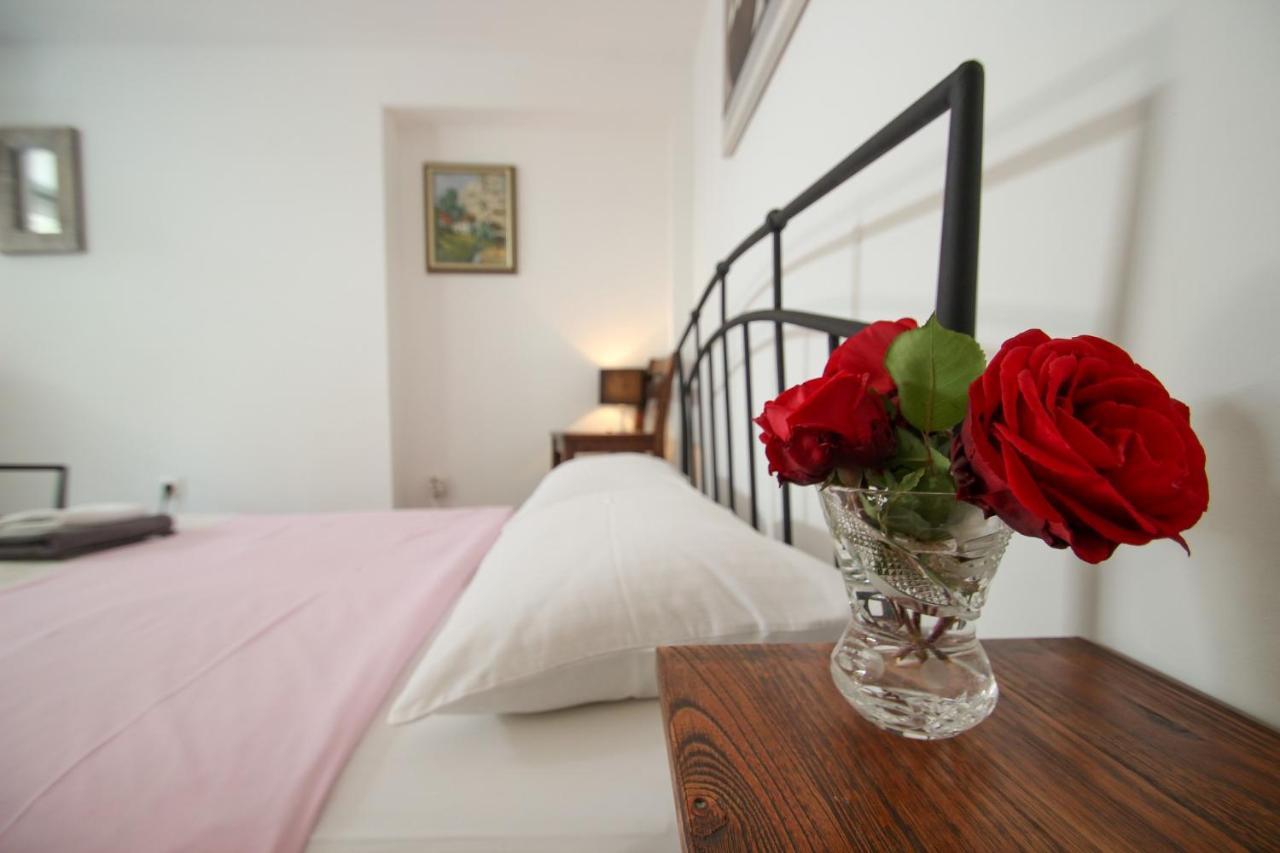 Carla Guest House Новиград Экстерьер фото